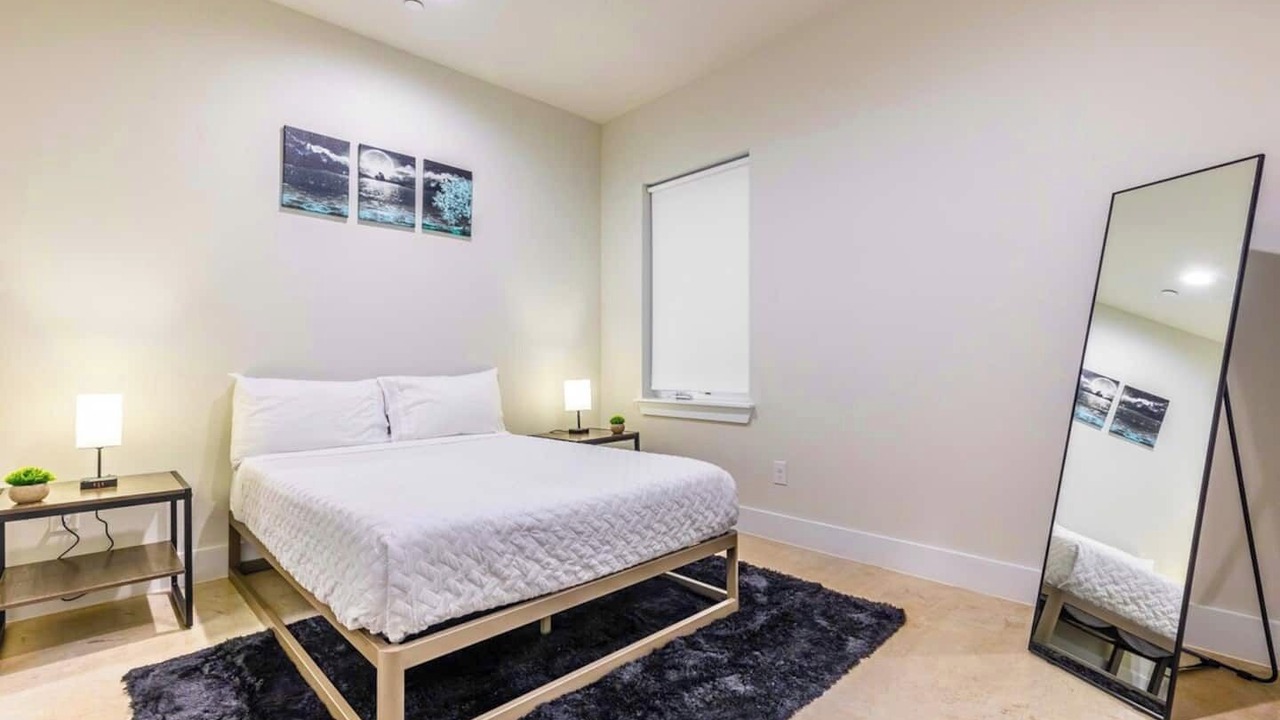 Photo of Bedroom in Old East Dallas