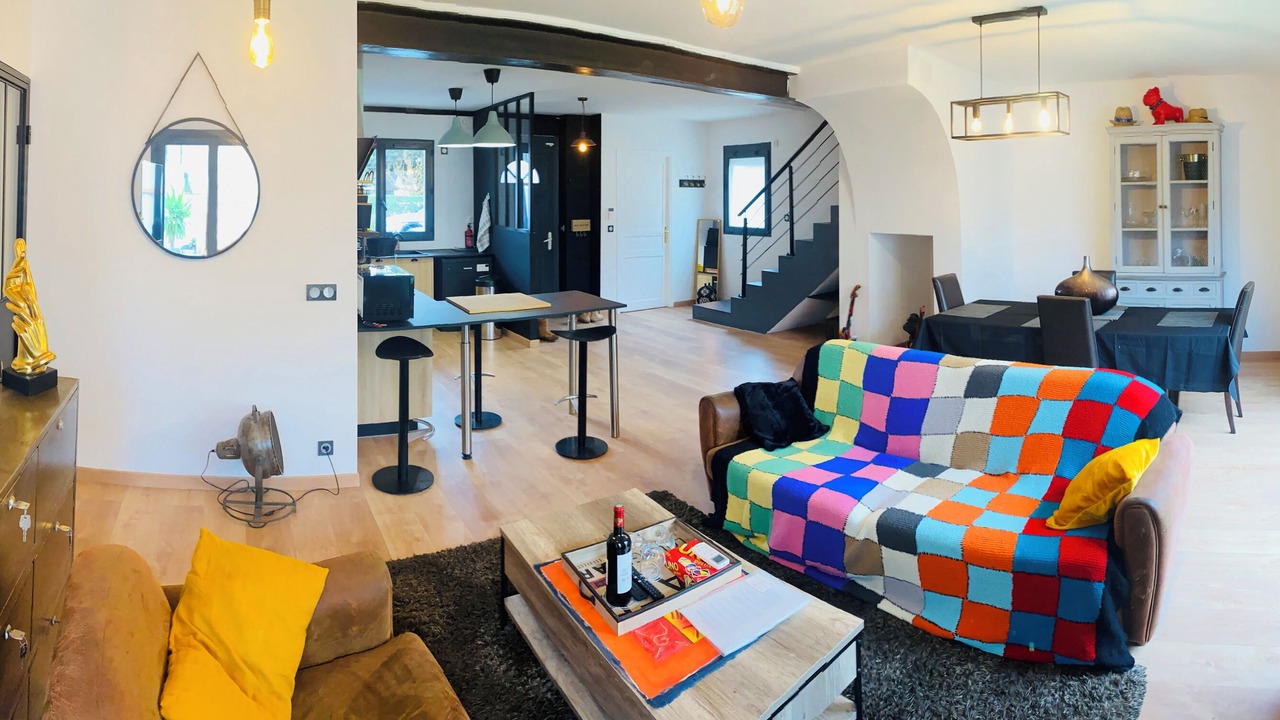 Photo of Livingroom in Cenon