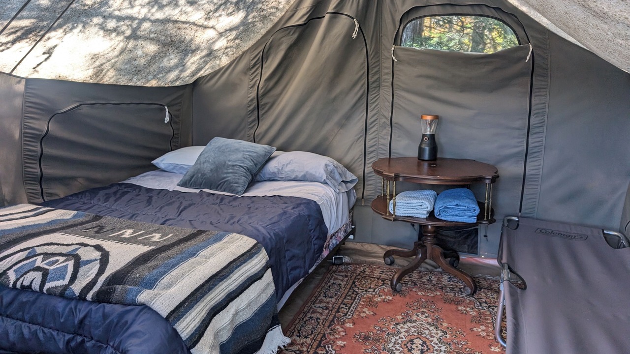 Photo of Bedroom in Parksville