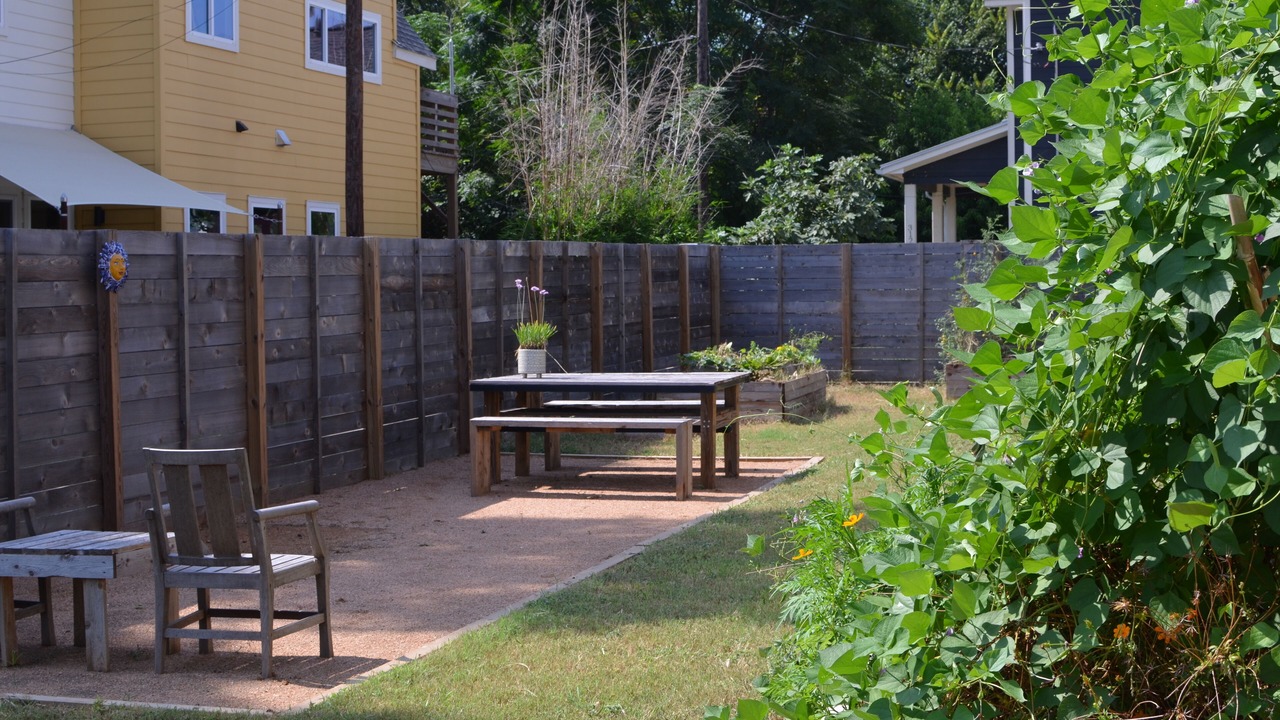 Photo of Outdoor in Govalle