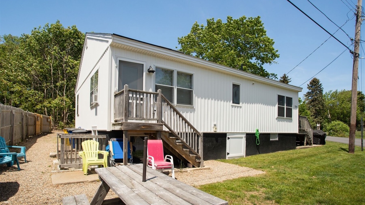 Photo of Patio Balcony in York Beach