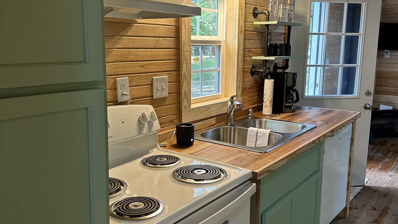 Photo of Kitchen in Alleene