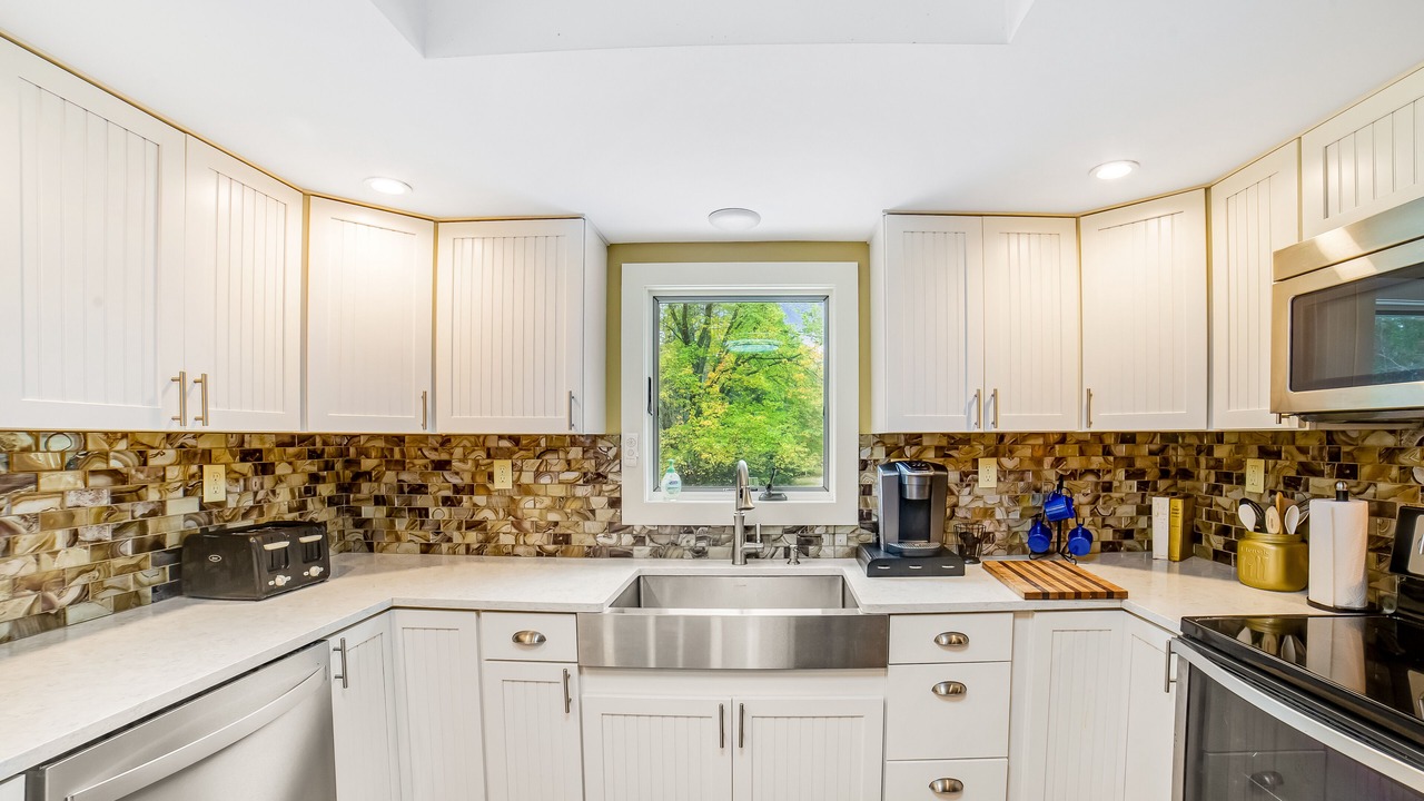 Photo of Kitchen in Brant Lake