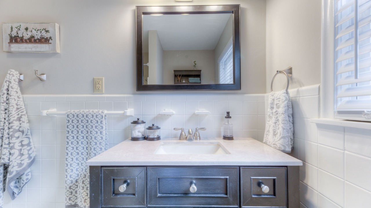 Photo of Bathroom in Mayo Meadow