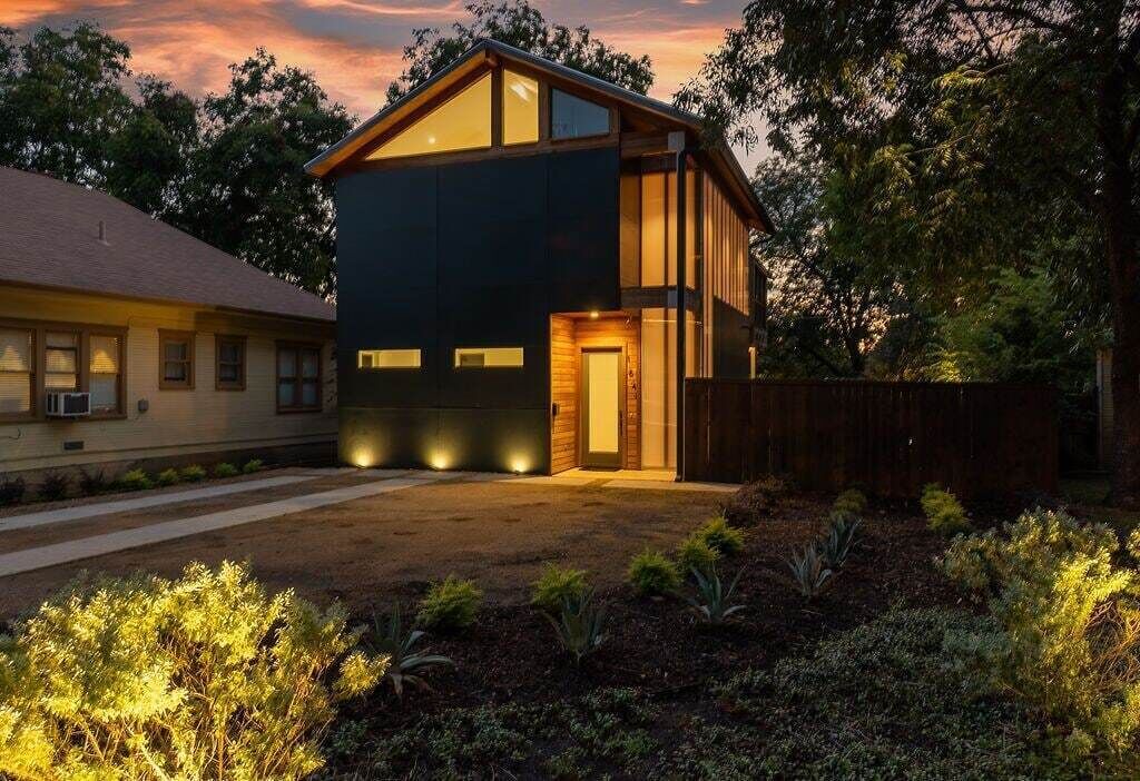 Photo of Outdoor in Knox - Henderson
