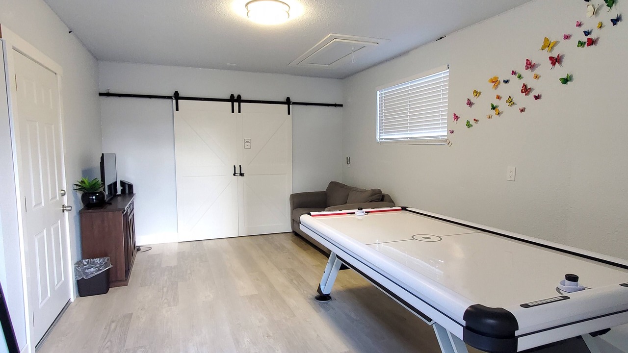 Photo of Bedroom in Discovery Bay