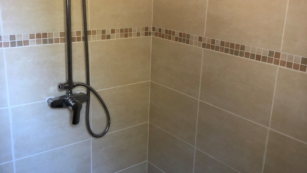 Photo of Bathroom in Saint-Vincent-de-Barres
