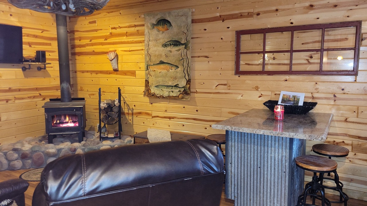 Photo of Bedroom in Spooner