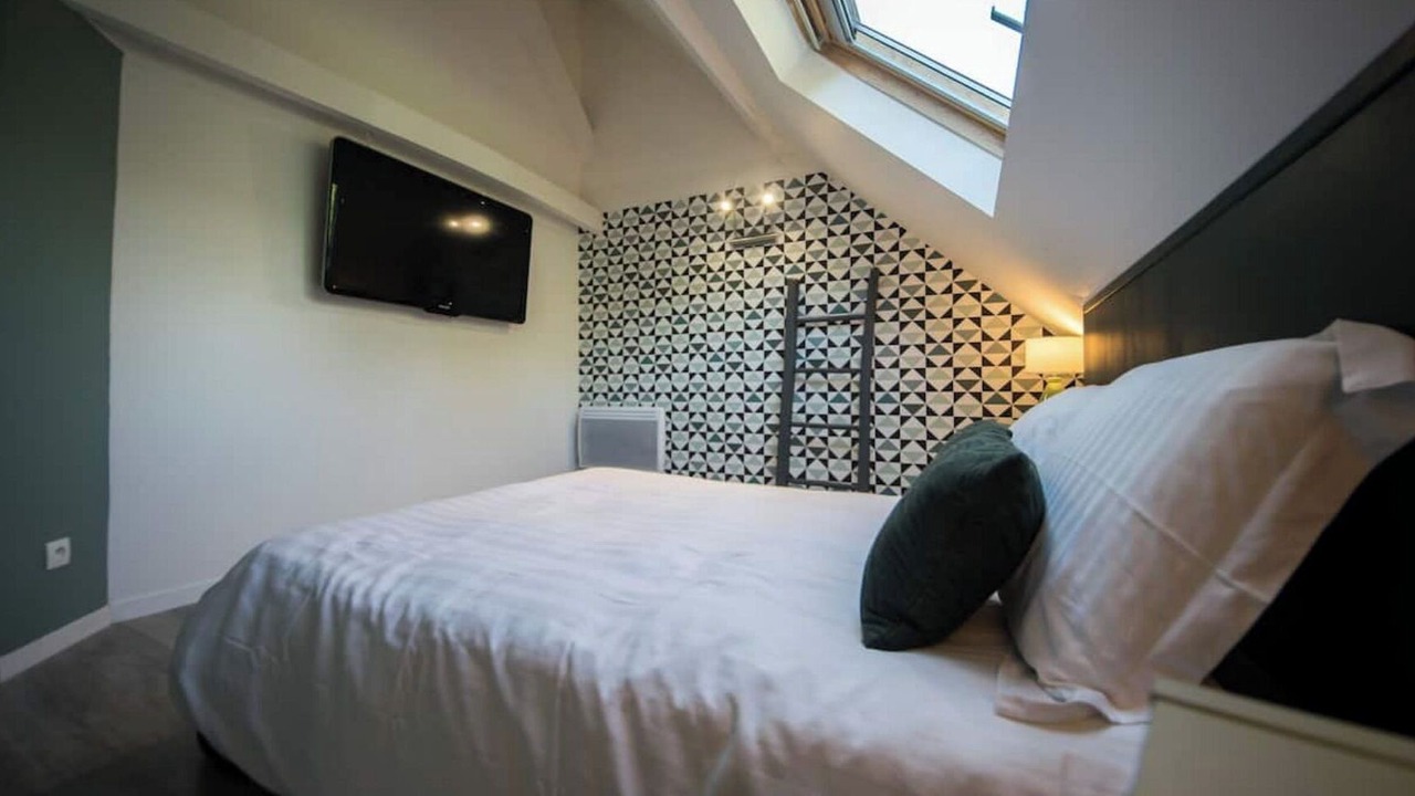 Photo of Bedroom in Bruyeres-et-Montberault