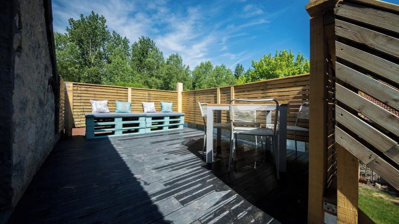 Photo of Outdoor in Bruyeres-et-Montberault