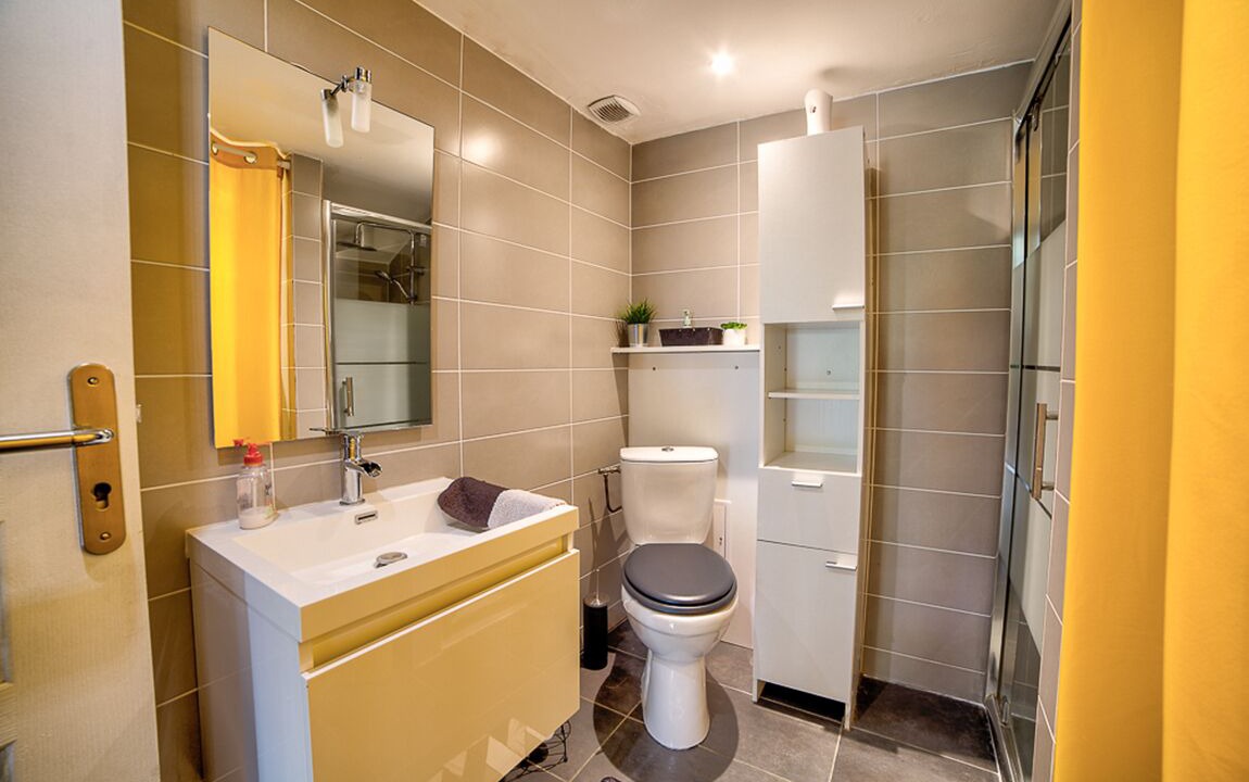 Photo of Bathroom in Perigueux