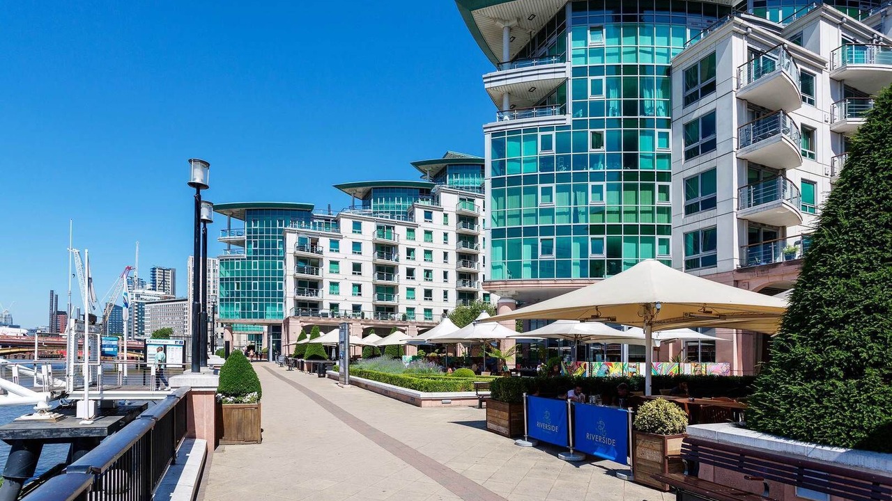 Photo of Outdoor in Vauxhall