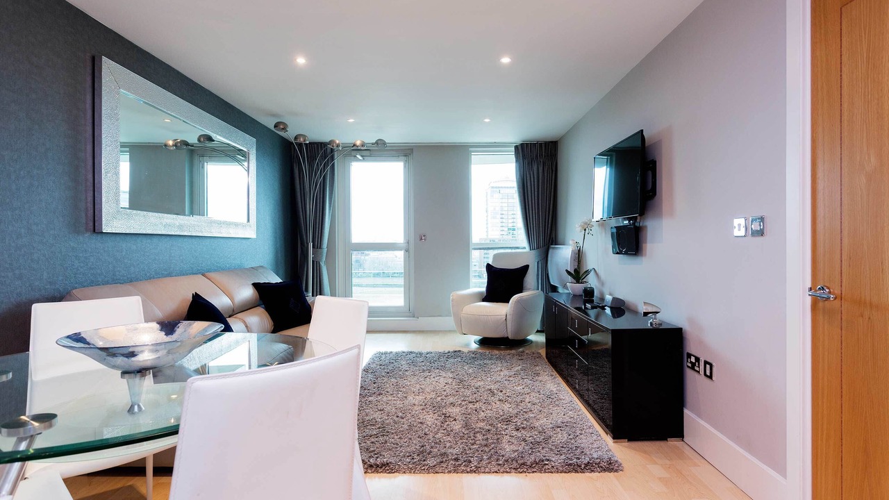 Photo of Others in Vauxhall