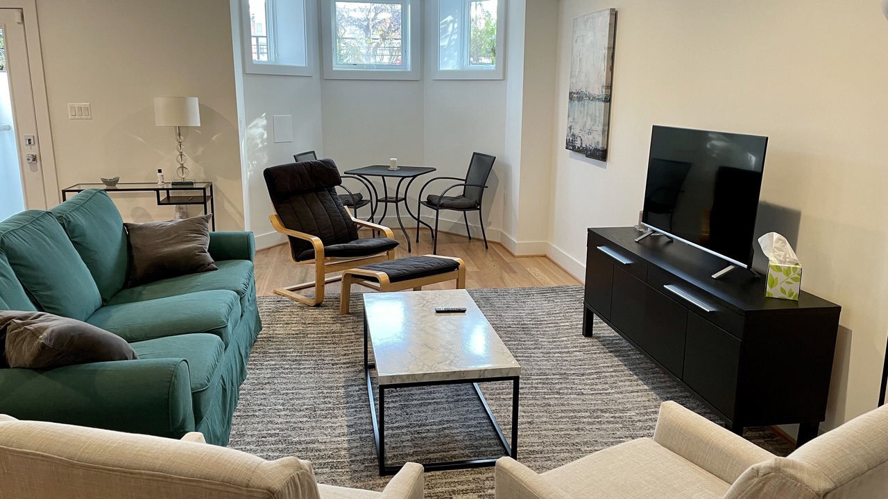 Photo of Bedroom in Logan Circle