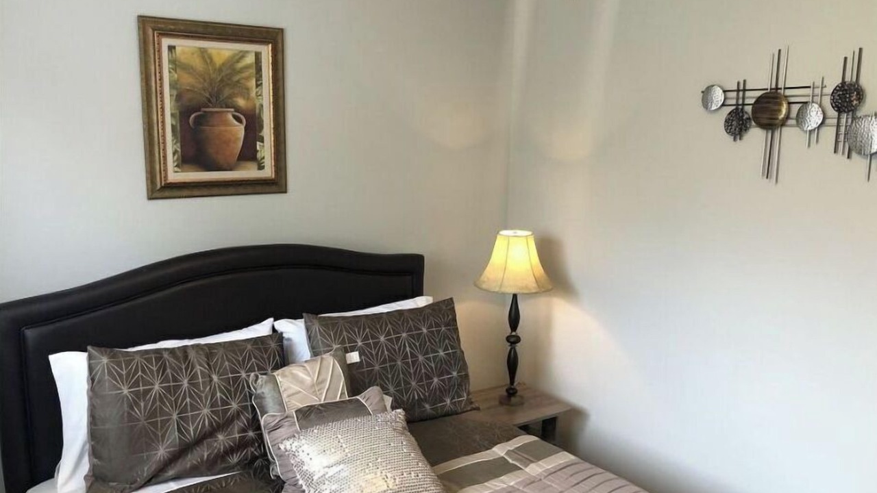 Photo of Bedroom in Lawrenceville