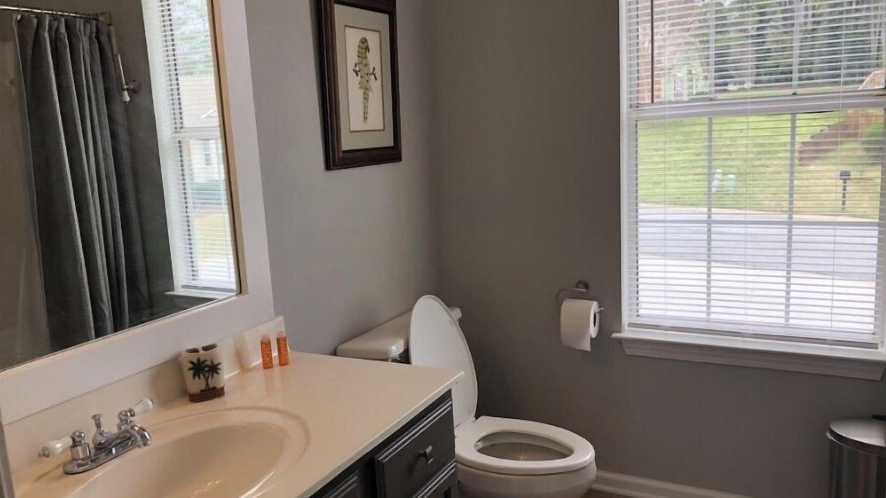 Photo of Bathroom in Lawrenceville