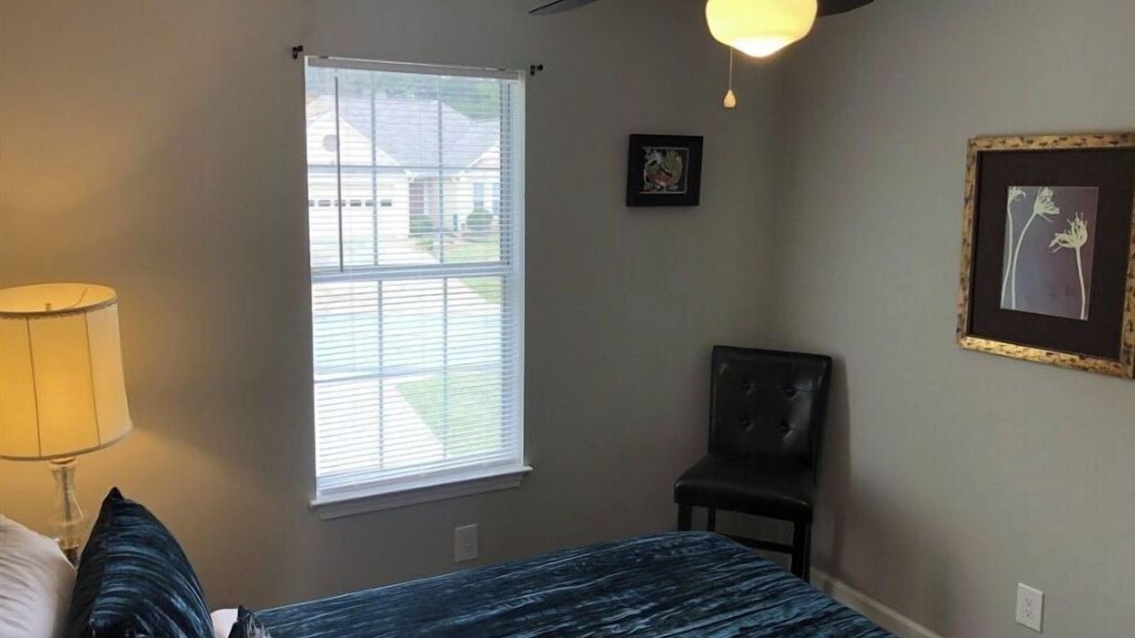 Photo of Bedroom in Lawrenceville