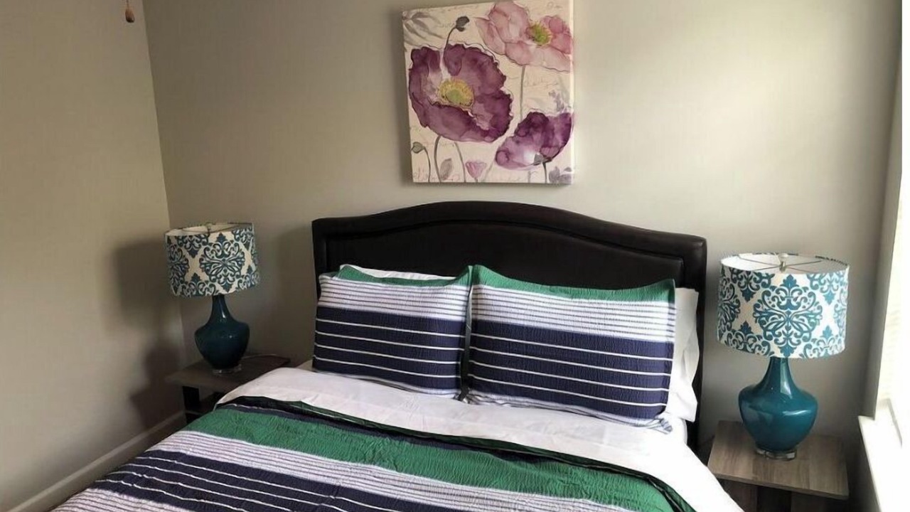 Photo of Bedroom in Lawrenceville
