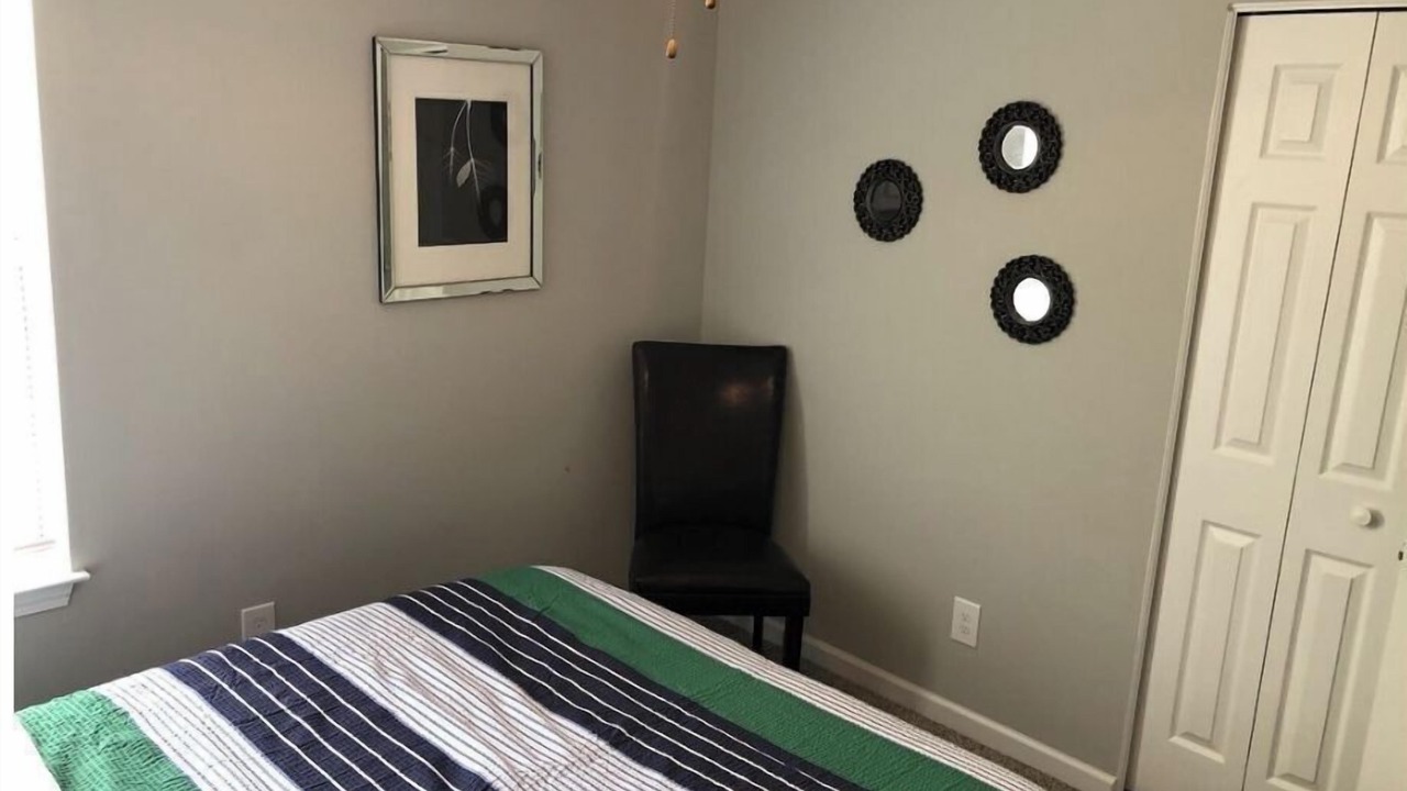 Photo of Bedroom in Lawrenceville