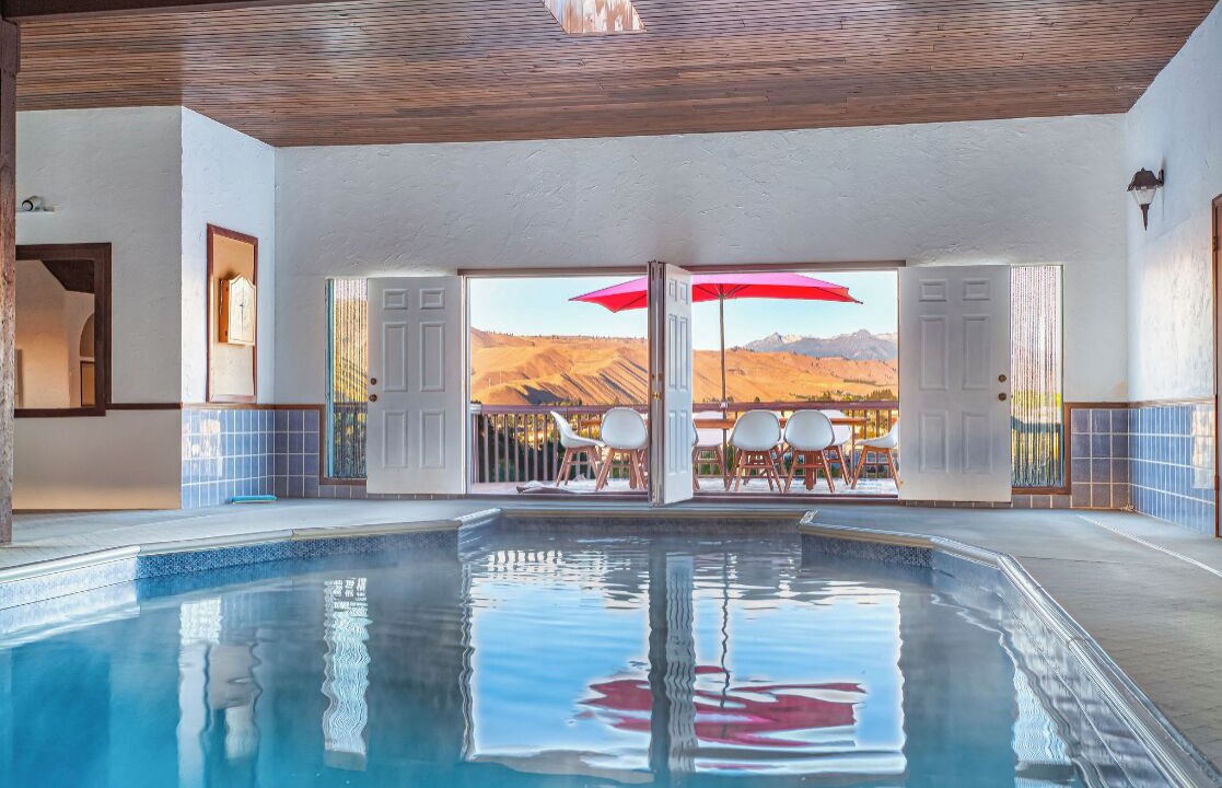 Photo of Outdoor in Monitor