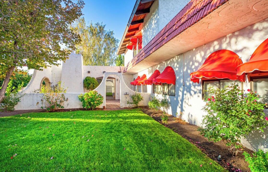 Photo of Outdoor in Monitor