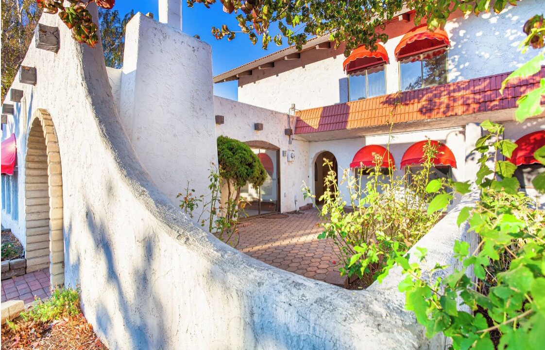 Photo of Outdoor in Monitor