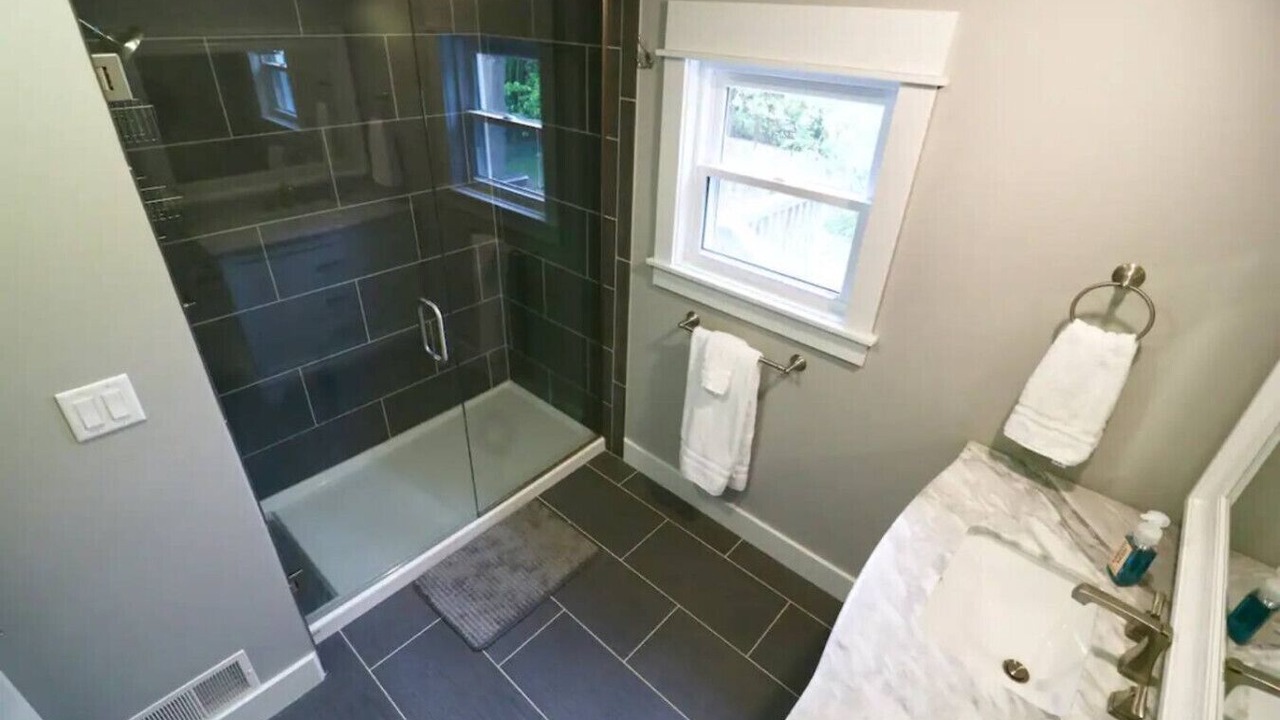 Photo of Bathroom in Leland