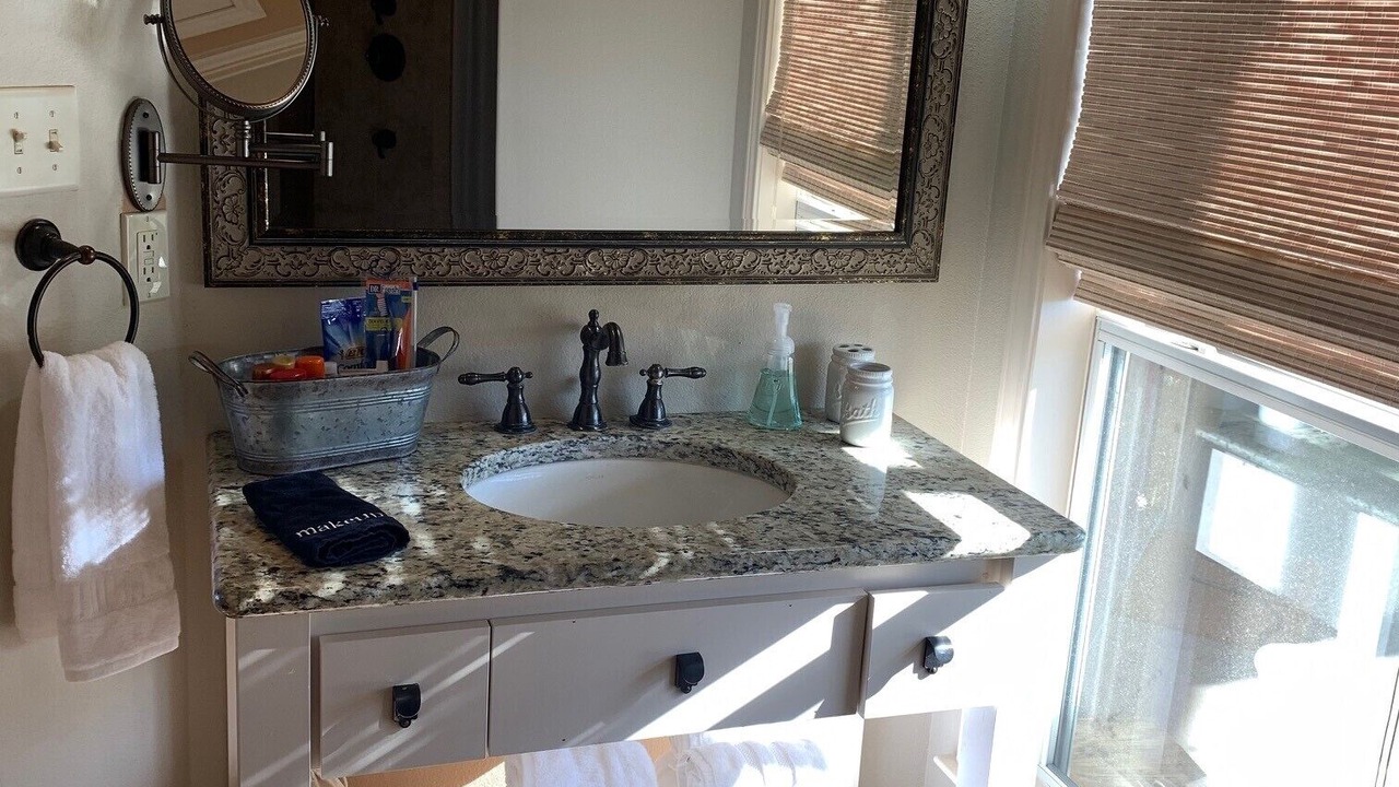 Photo of Bathroom in Lee County