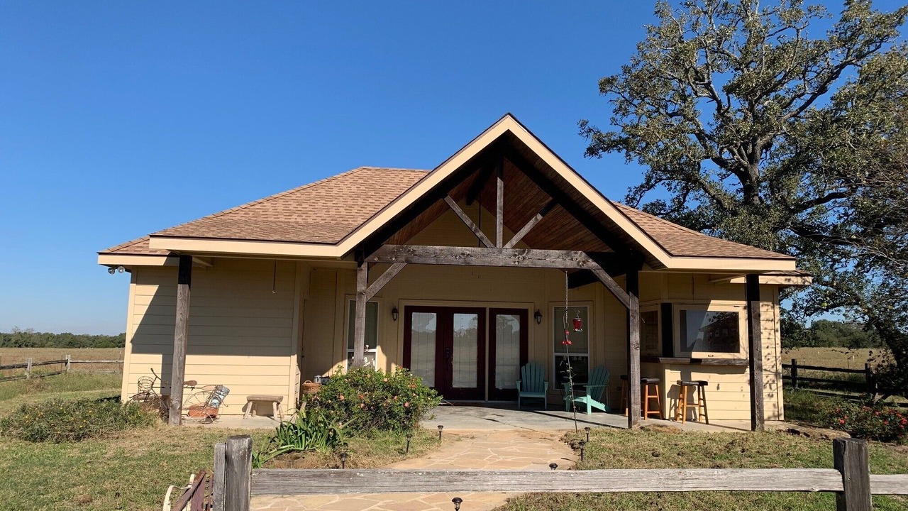 Photo of Outdoor in Lee County