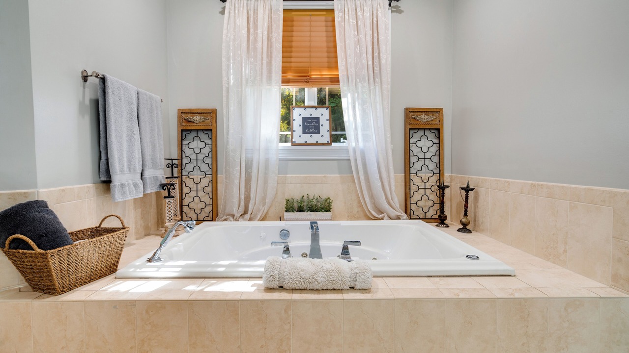 Photo of Bathroom in Greenwood Lake