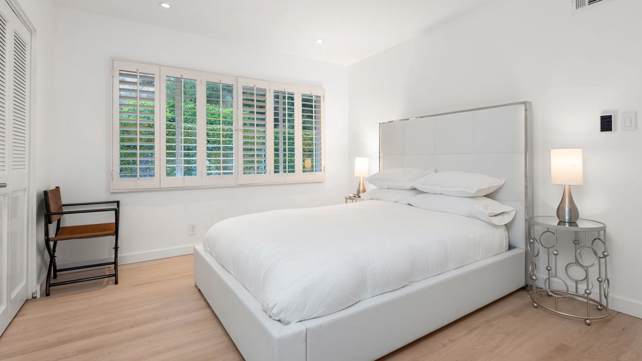 Photo of Bedroom in Hollywood Hills West