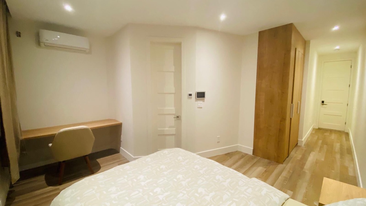 Photo of Bedroom in Manhattan Beach