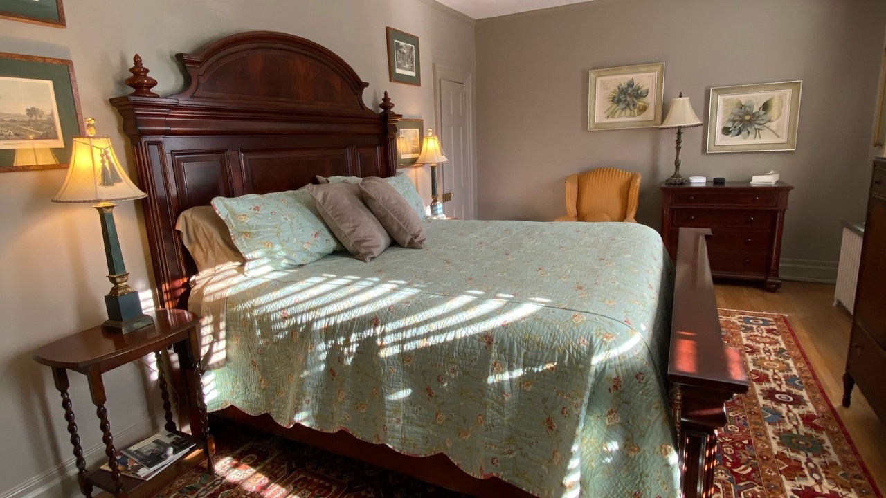 Photo of Bedroom in Williamsburg