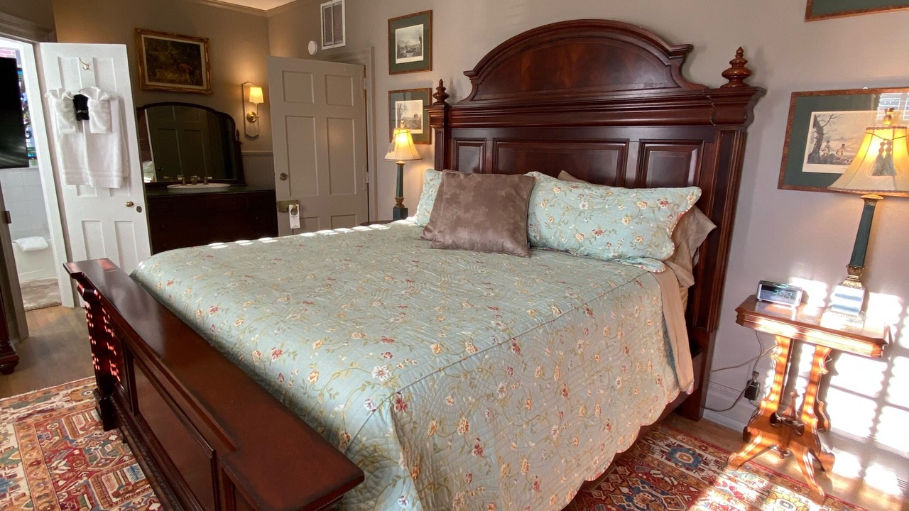 Photo of Bedroom in Williamsburg