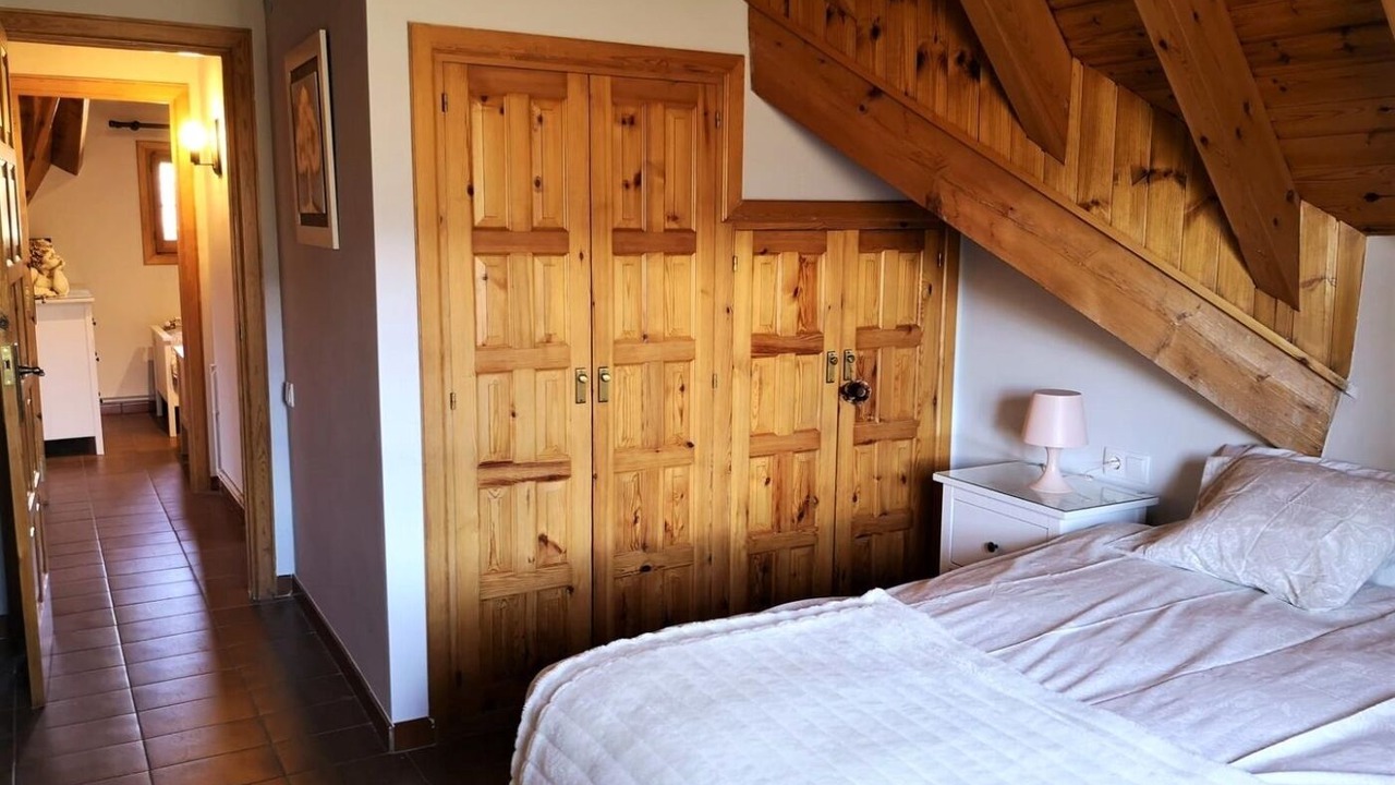 Photo of Bedroom in Llivia