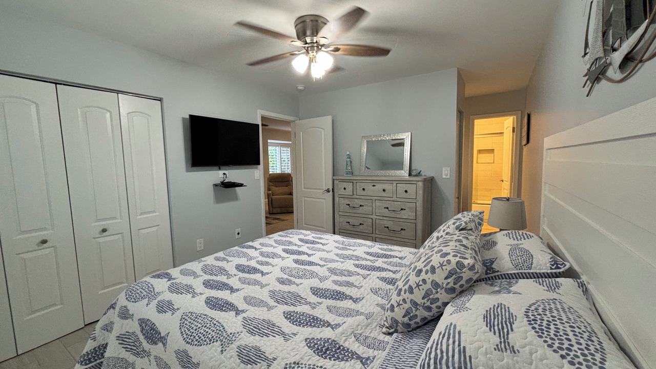 Photo of Bedroom in Rock Harbor