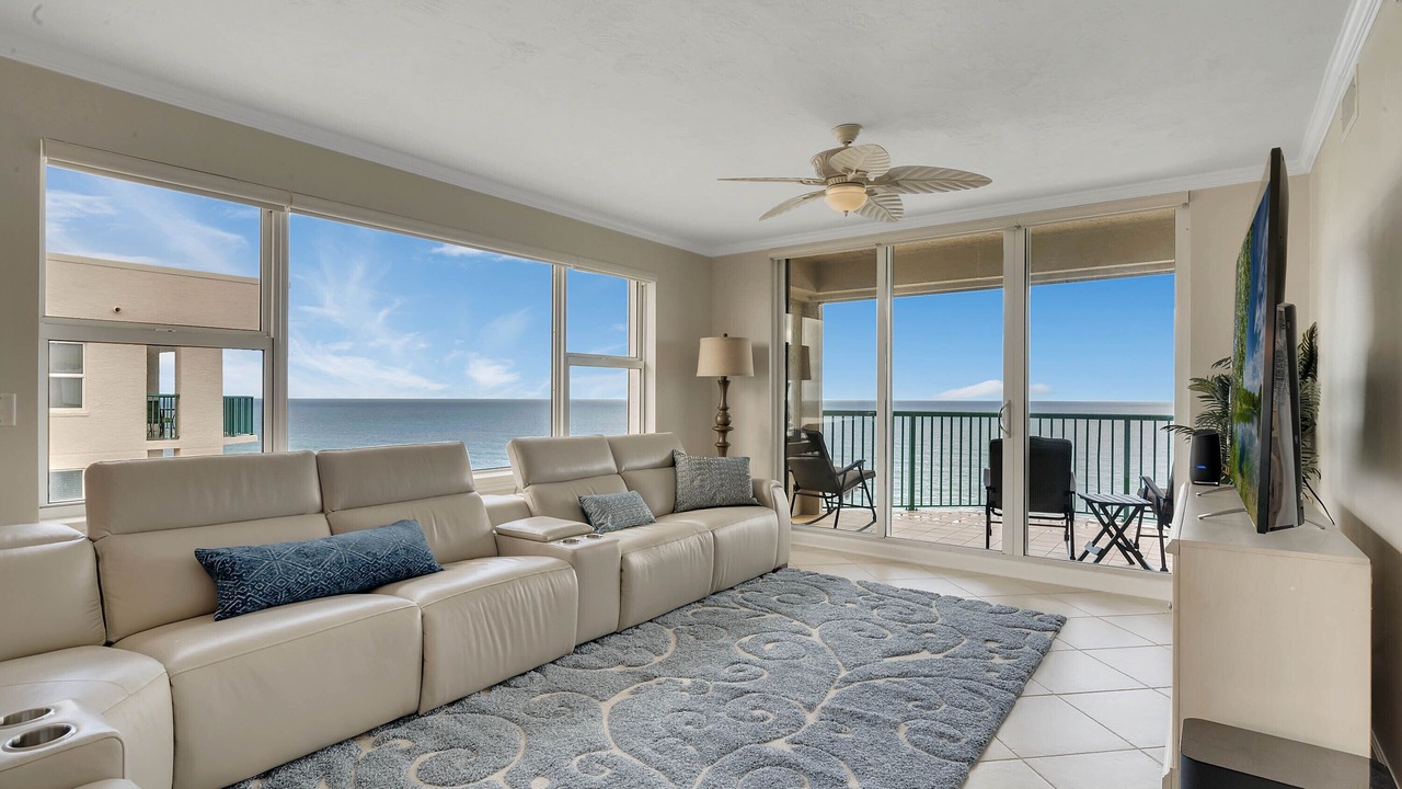 Photo of Livingroom in Daytona Beach Shores