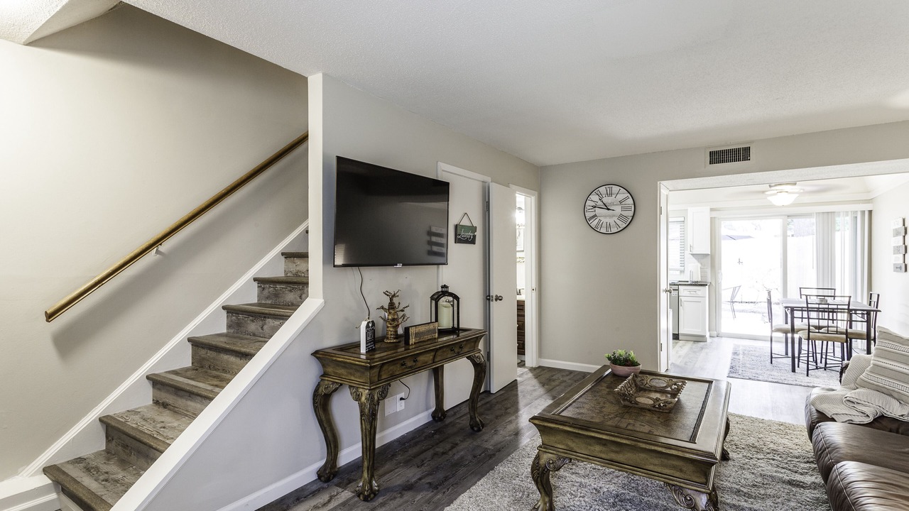 Photo of Livingroom in Germantown