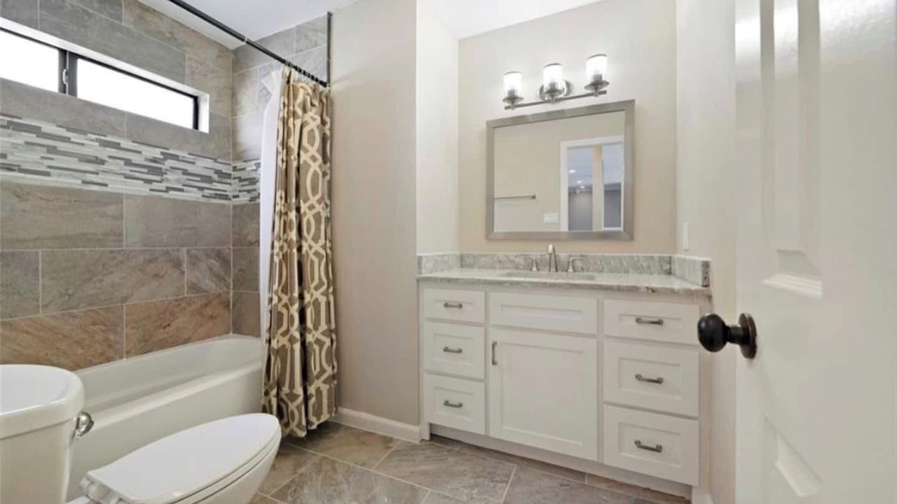 Photo of Bathroom in Walden on Lake Conroe