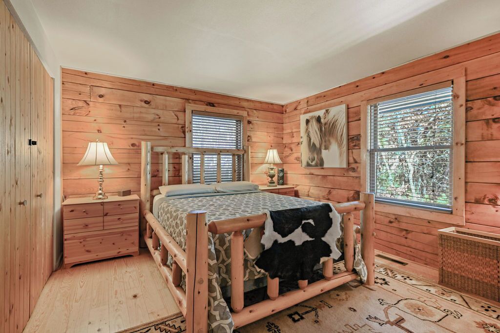 Photo of Bedroom in Friendship