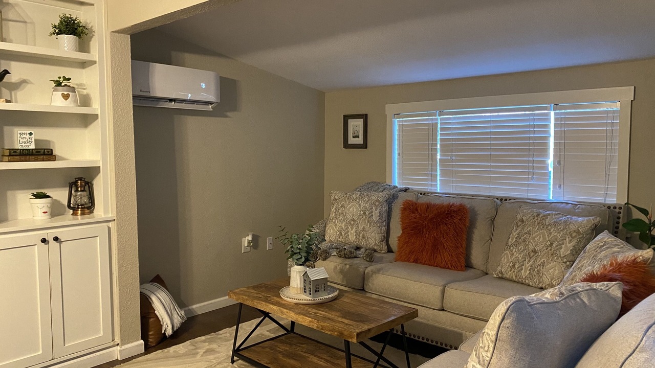Photo of Livingroom in Molalla
