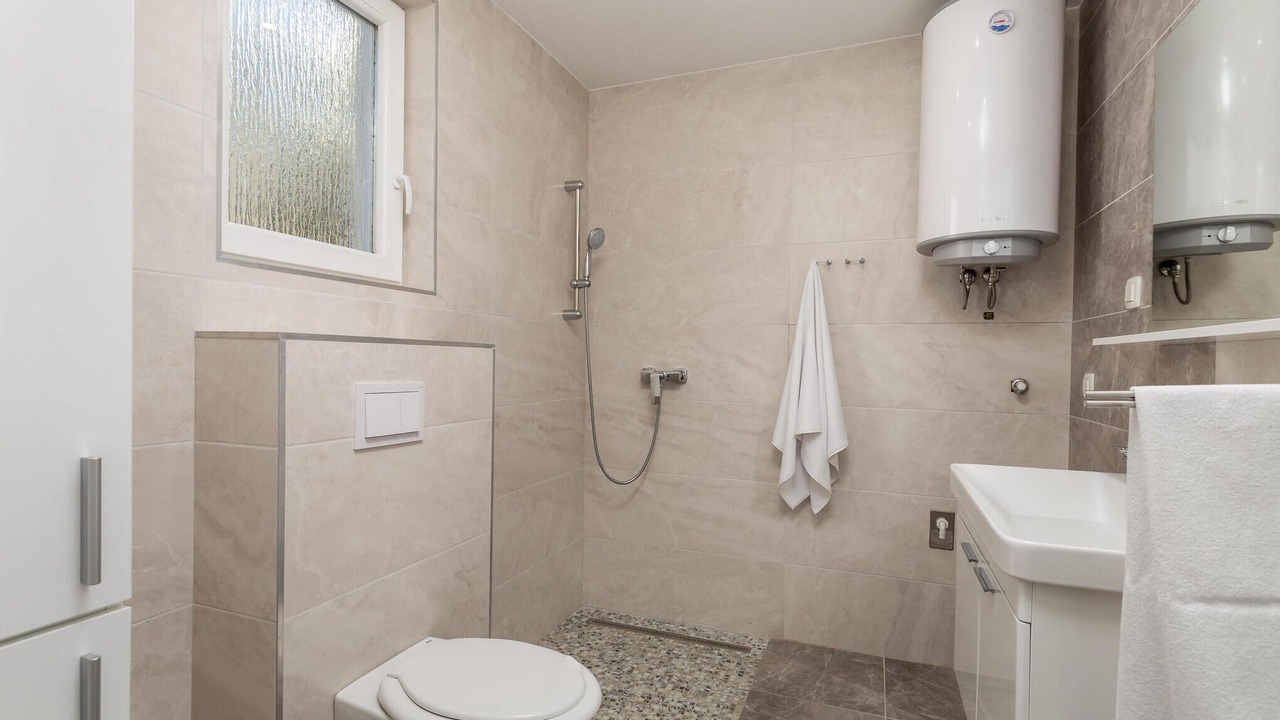 Photo of Bathroom in Banjol