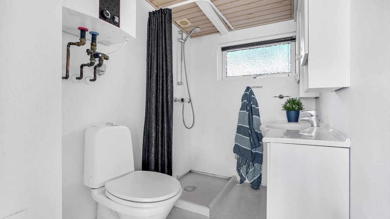 Photo of Bathroom in Hvidbjerg Strand