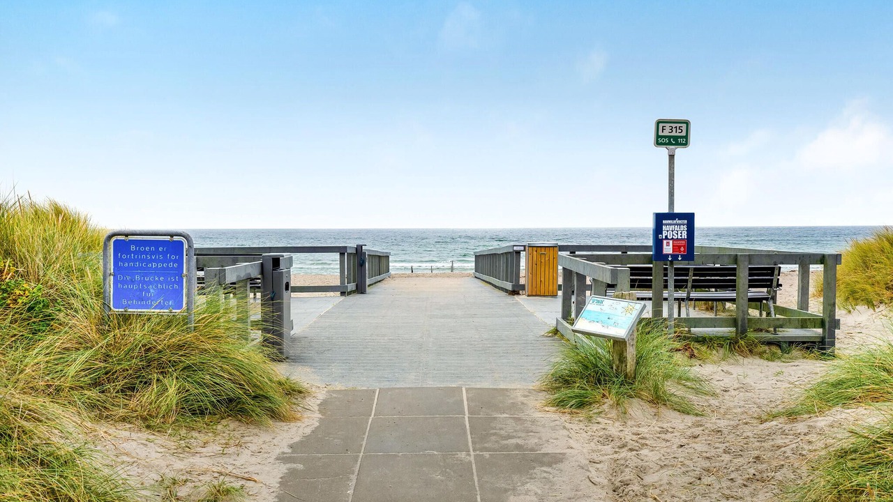 Photo of Others in Grena Strand