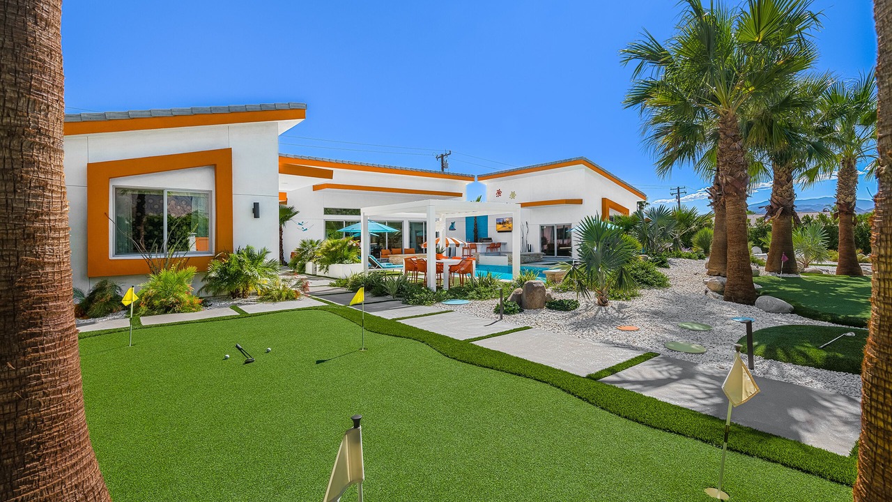 Photo of Outdoor in Desert Park Estates