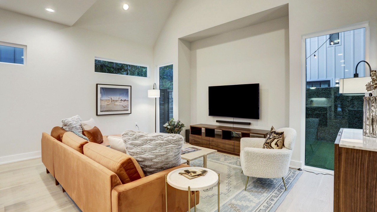 Photo of Livingroom in Holly