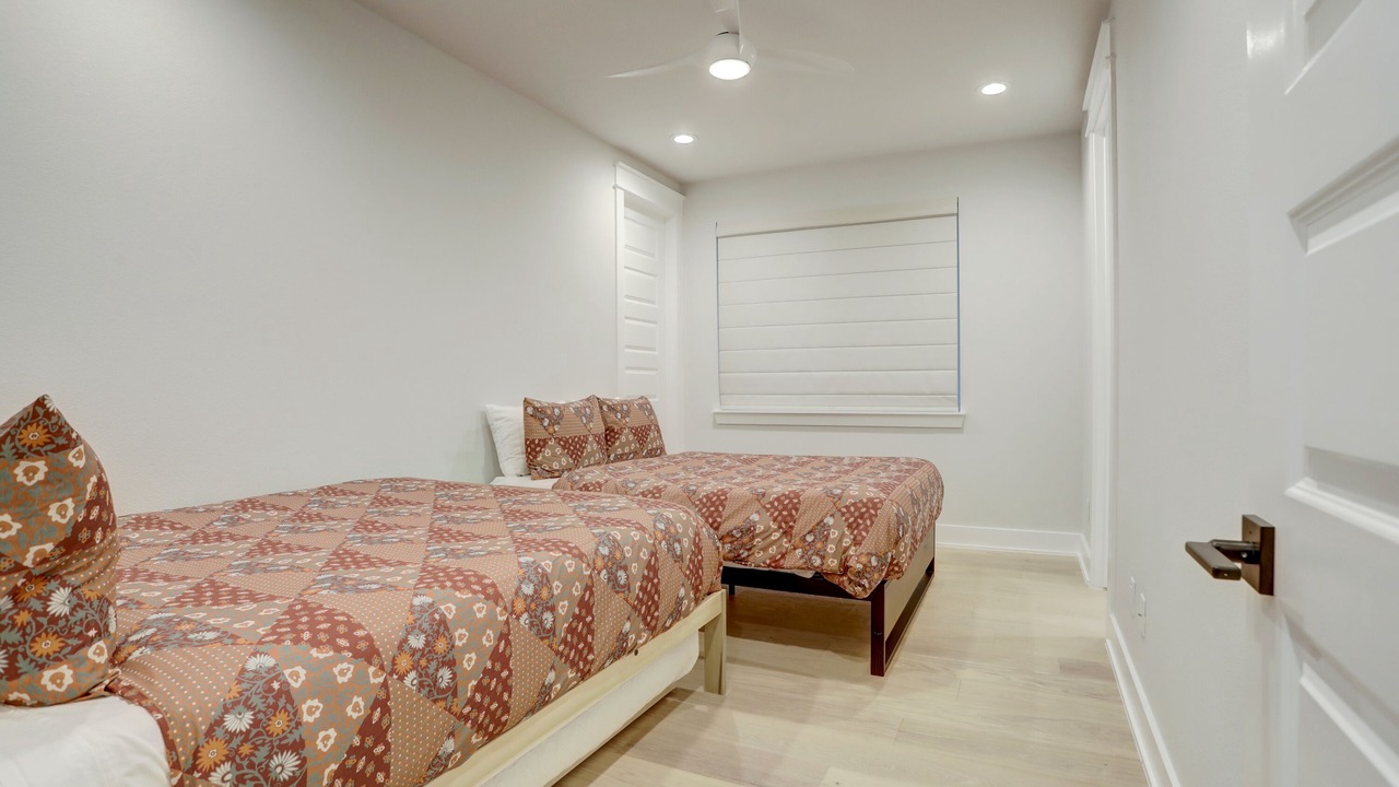 Photo of Bedroom in Holly