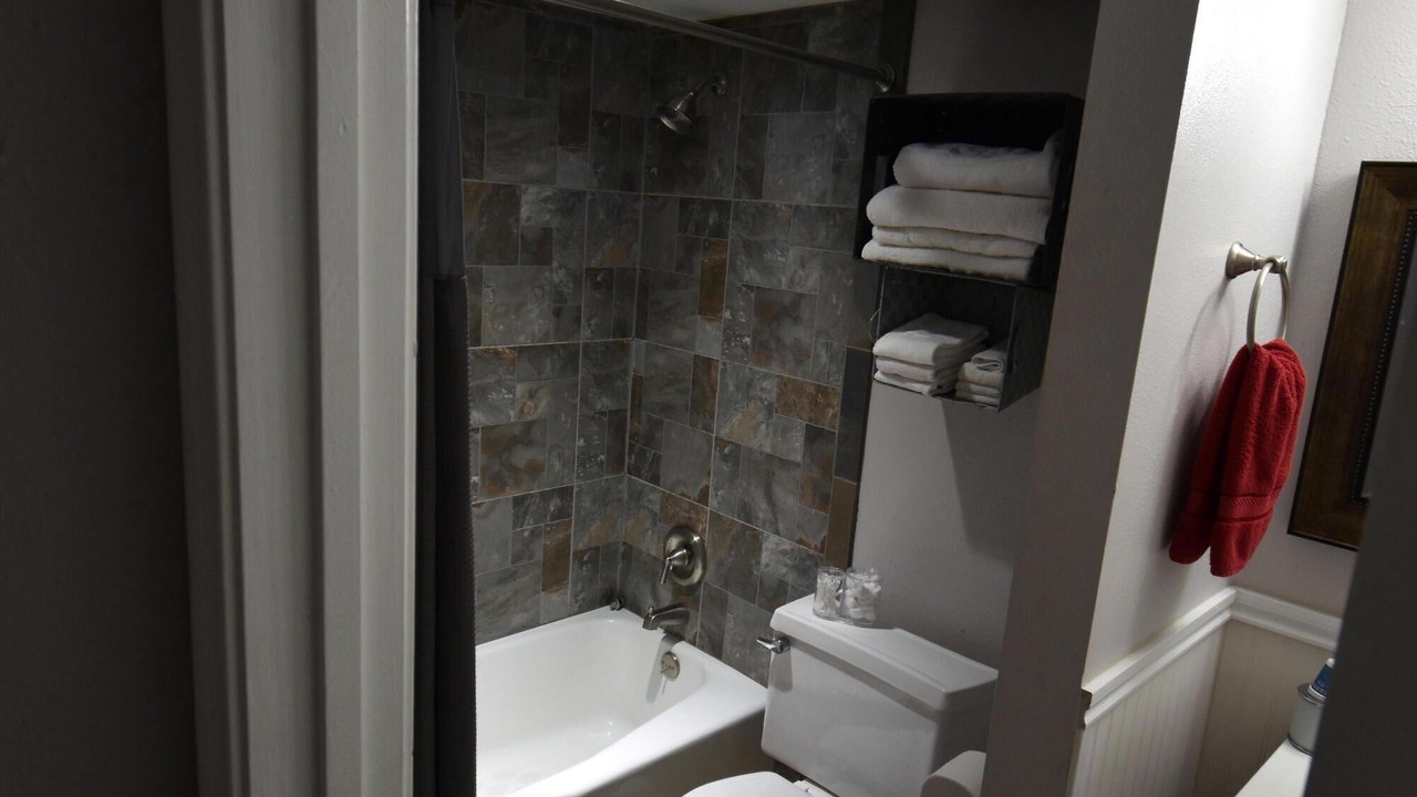 Photo of Bathroom in Walden on Lake Conroe