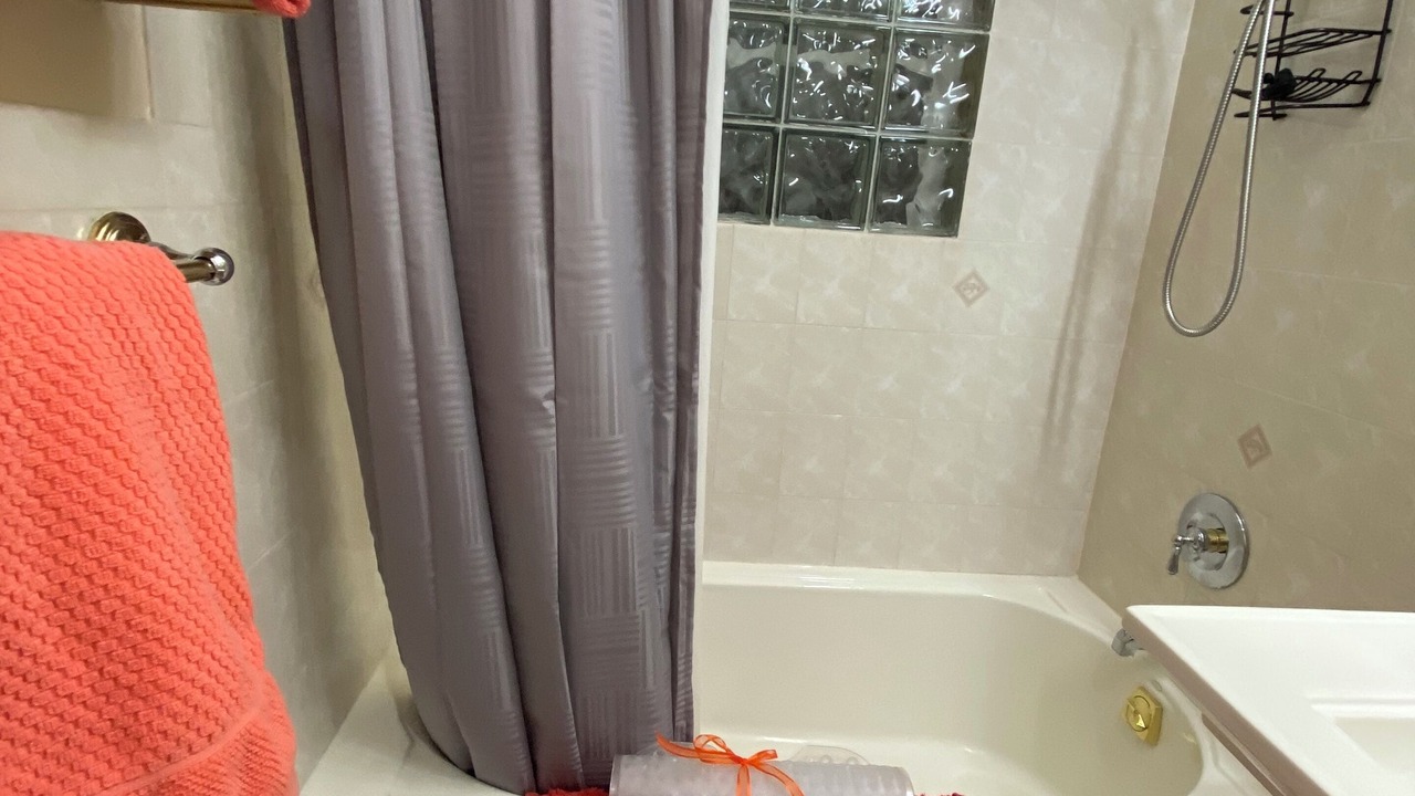 Photo of Bathroom in University District