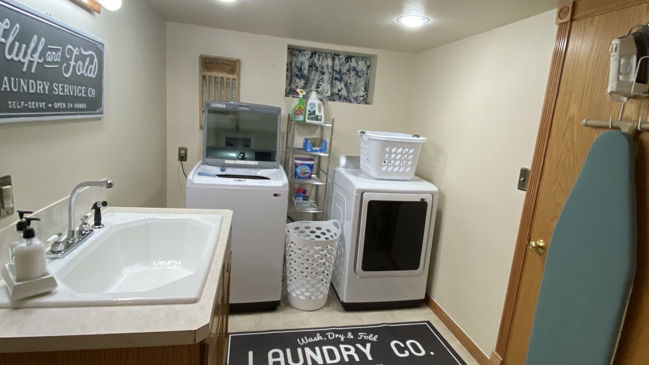 Photo of Bedroom in University District